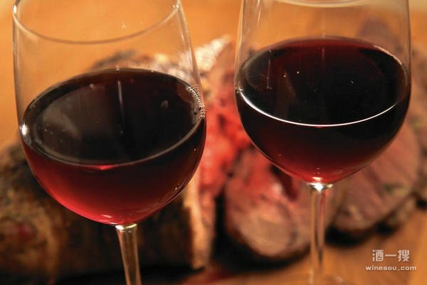 蓝布鲁斯科（Lambrusco）红葡萄酒