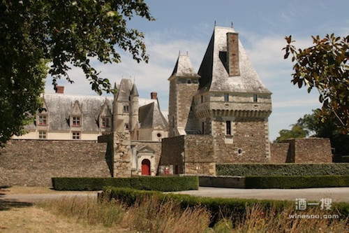 法国最古老的酒庄——古拉尼城堡对外出售