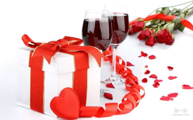 01-choosing-wine-as-your-gift-170302.jpg