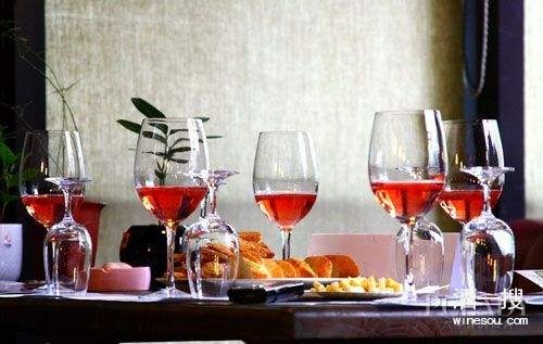 桃红葡萄酒与食物搭配
